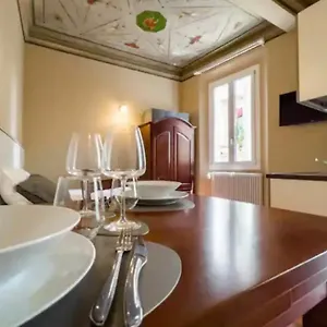 https://monolocale-incantevole-al-centro-di-bologna.emilia-romagnahotels.net