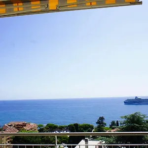 https://attico-cielo-mare-sanremo.hotelitalianriviera.com